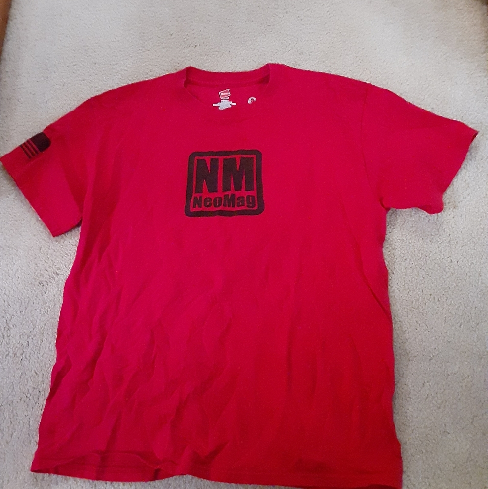Mens NeoMag tshirt